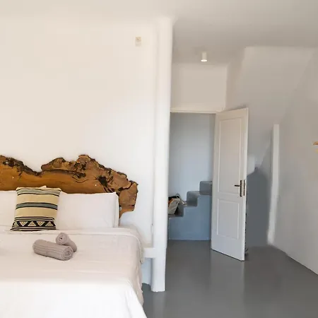 Private With Private Pool Pascals فيلة كالافاتيس
