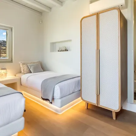 Villa Red Venus Kalafatis